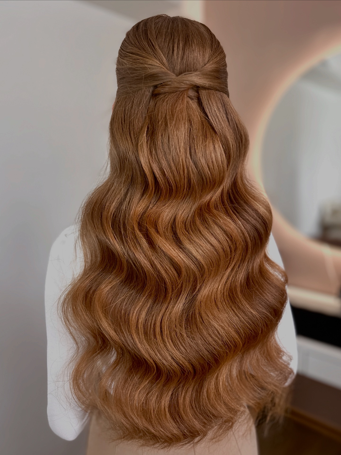 Hairstyling s elegantním účesem